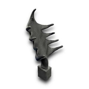 Beetlejuice Delia Deetz Sculpture